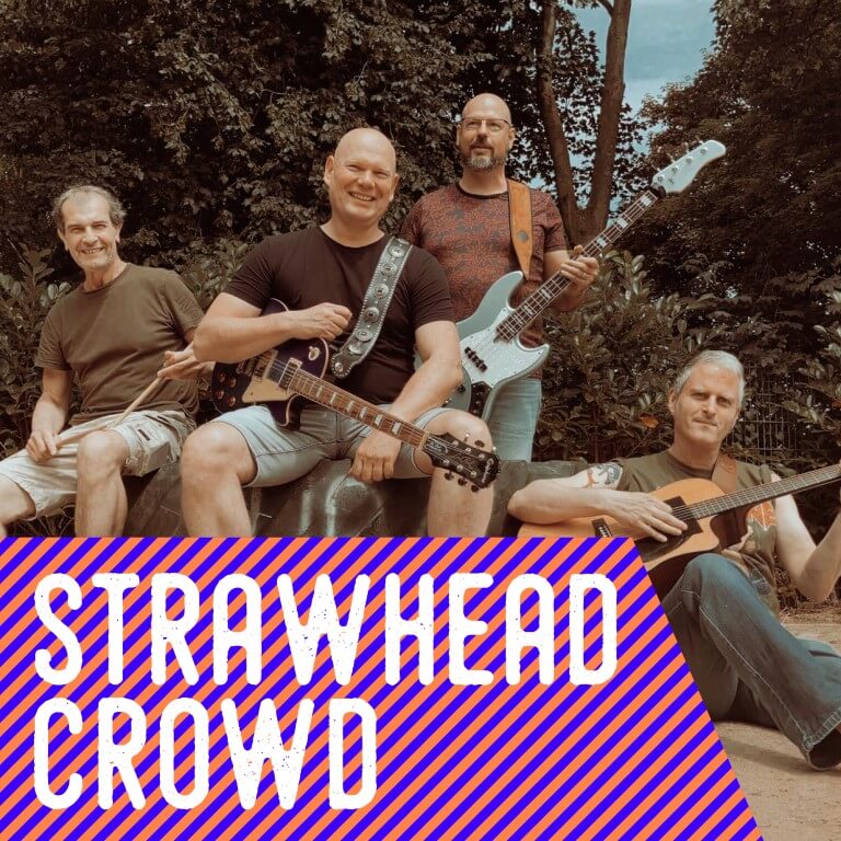 Strawhead Crowd